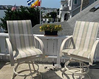 Nice quality swivel chairs