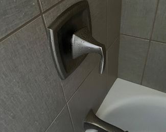 Bath & shower hardware