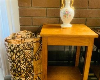 Close-up Oak Table / Tapa-Cloth from Tonga