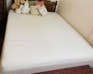 Queen Mattress Set w/frame