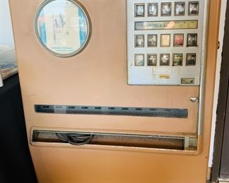 Vintage Cigarette Vending Machine - Push-A-Pak