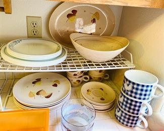 Misc. Kitchen - Corelle