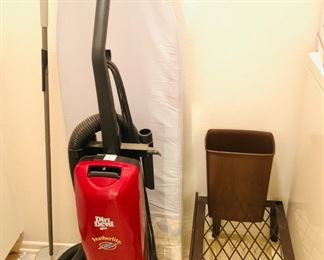 Ironing Board - Vacuum