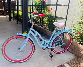Schwinn Beach Cruiser