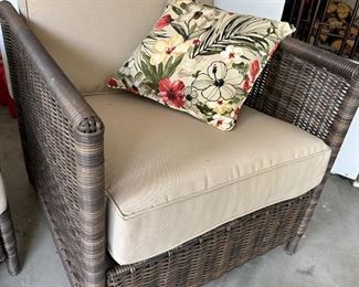 outdoor patio chair
