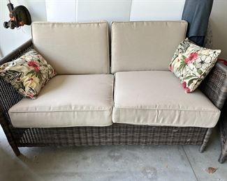 outdoor patio love seat