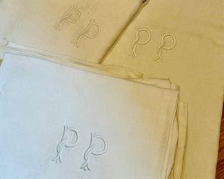 Late 19th Century French cotton damask table linens (12 napkins, 2 tablecloths) heavily embroidered “PP”