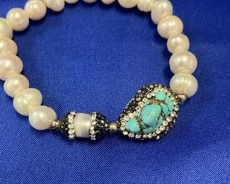Genuine Pearl Bracelet With Turquoise Insert