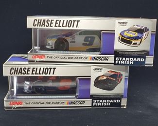 Lot 016-MT: Chase Elliott Die-cast Stock Car Duo #1

Features:
•	Chase Elliott 2021 Camaro ZL1 “#9 Hooters”, 1 of 2676
•	Chase Elliott 2021 Camaro ZL1 “#9 NAPA”, 1 of 1956
