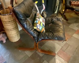 Side view Norwegian Slate chairs (2)