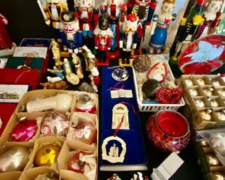 The White House Collection ornament set, Nutcrackers