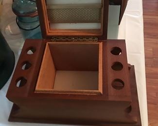 Vintage Wooden Pipe & Tobacco Stand