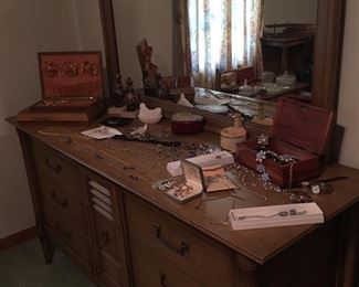 Drexell 6-Drawer Dresser with Mirror