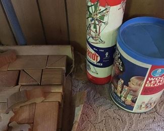 Wooden Building Blocks, Tinkertoys