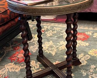 Beautiful Chinese influenced table