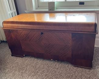 CEDAR CHEST