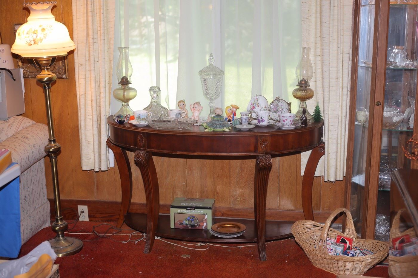 CHARMING PRIVATE ANTIQUE & VINTAGE ESTATE... starts on 8/3/2023