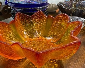 stunning orange to yellow Imperial large bowl 