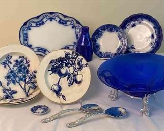 Blue White Serving Dishes Incl Flow Blue