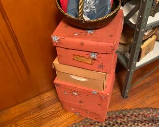 Vintage Hat Boxes