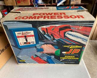 Johnny Lightning Power Compressor 
