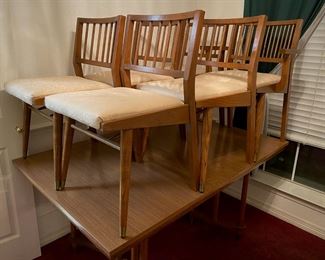 BEAUTIFUL MID-CENTURY BY HOLMAN MANUFACTURING DINING TABLE AND CHAIRS ABSOLUTELY AWESOME. WE HAVE LOTS MORE MID-CENTURY BY HOLMAN.