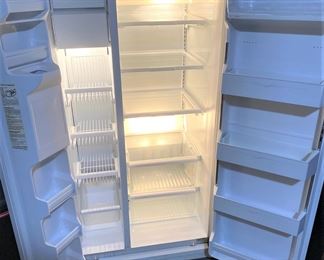 KENMORE SIDE BY SIDE REFRIGERATOR FREEZER WITH ICEMAKER VERY NICE.