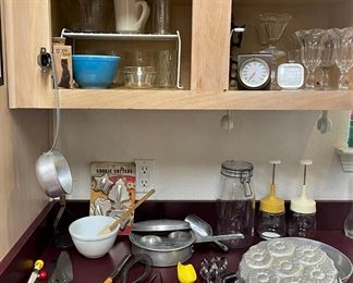 A BIT OF VINTAGE KITCHEN FOR ALL OUR COLLECTORS.