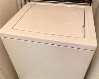 BARGAIN PAIR WASHER AND GAS DRYER WORKING GREAT.