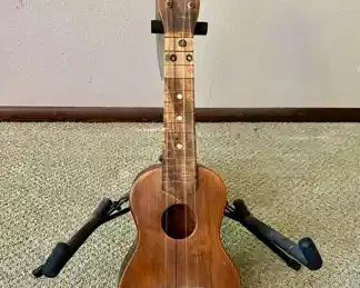 Hawaii Souvenir Ukulele