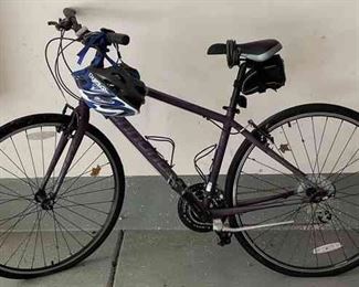 03 Cannondale Adults Bicycle 17 Aluminum Frame, Helmet And Other Accessories Included