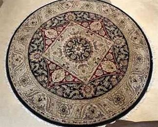 Circular Patterned Rug W Fringe