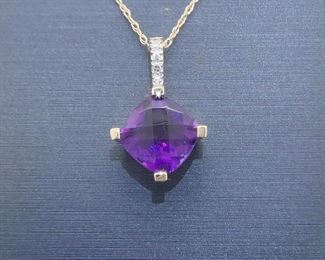 1.72 Carat Amethyst Square Checkerboard Solitaire & Diamond Pendant Necklace in Yellow Gold