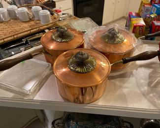 Copper kitchen ware 