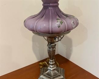 Hand painted Fenton Lamp (Lisa Lucas)