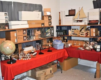 "Authentic Models" Room Overview