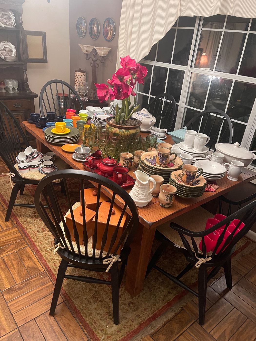 Peter’s Pottery, Antiques, Awesome Decor,... starts on 9/1/2023