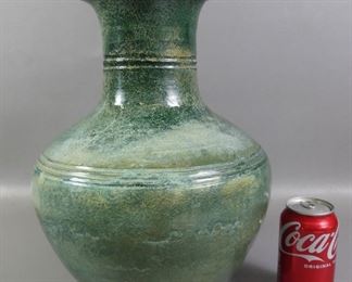 Han Dynasty Chinese vase