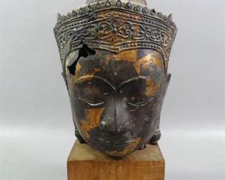 Early Chinese bronze bust