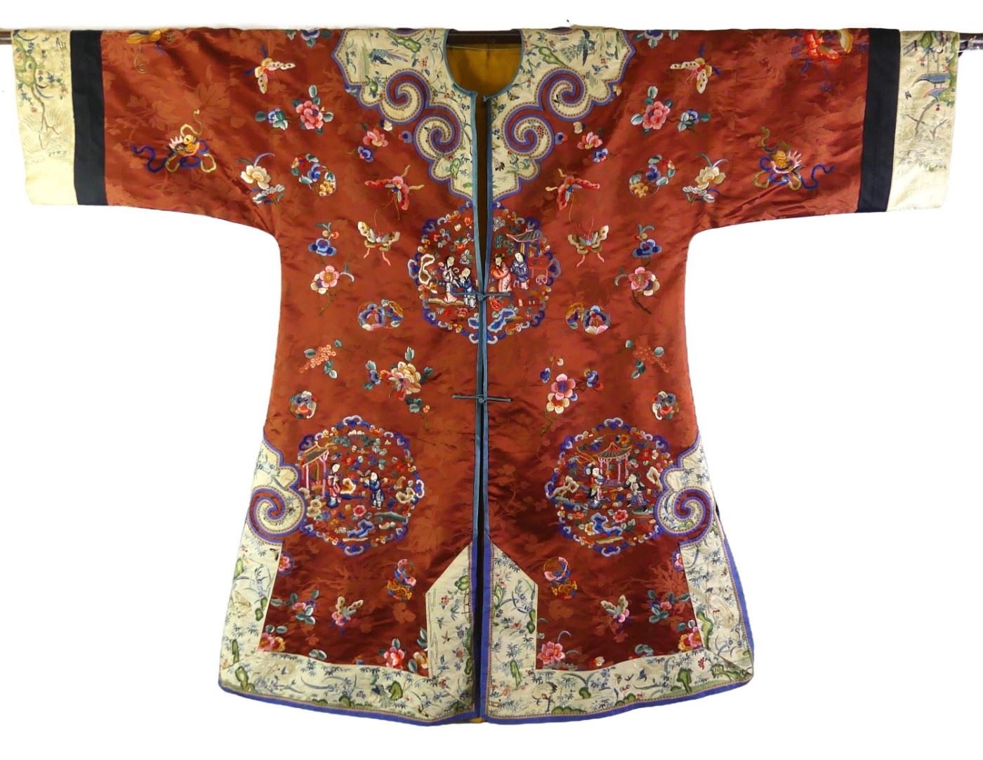 Fine Qing Dynasty silk robe