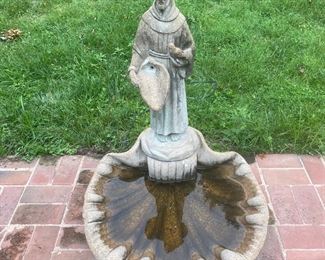 St.Francis Concrete Statue / Fountain