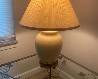 Ginger Jar Lamp