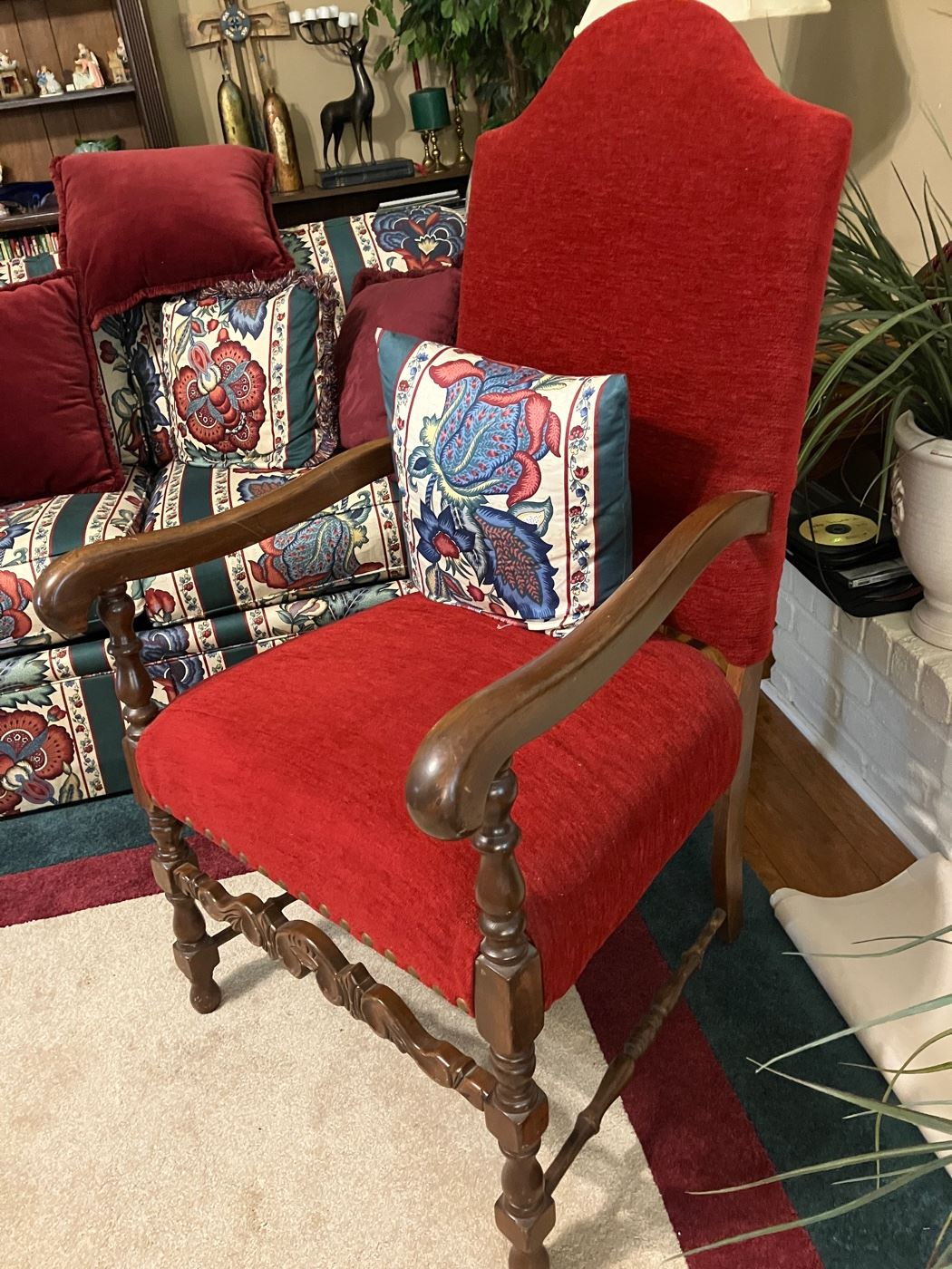 Huge Estate Sale, beautiful things in Lumberton starts on 8/4/2023