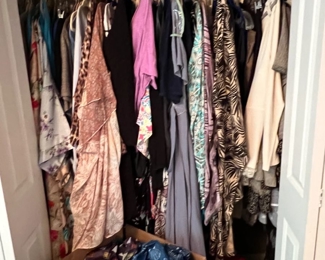 Plus size womens clothing