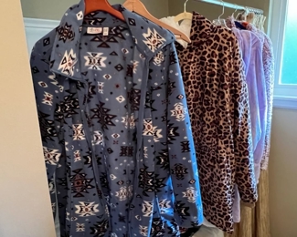 Womens plus size clothing