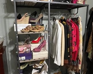 Tons Shoes, Purses, Clothing
