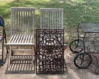 Outdoor Furniture / Decor