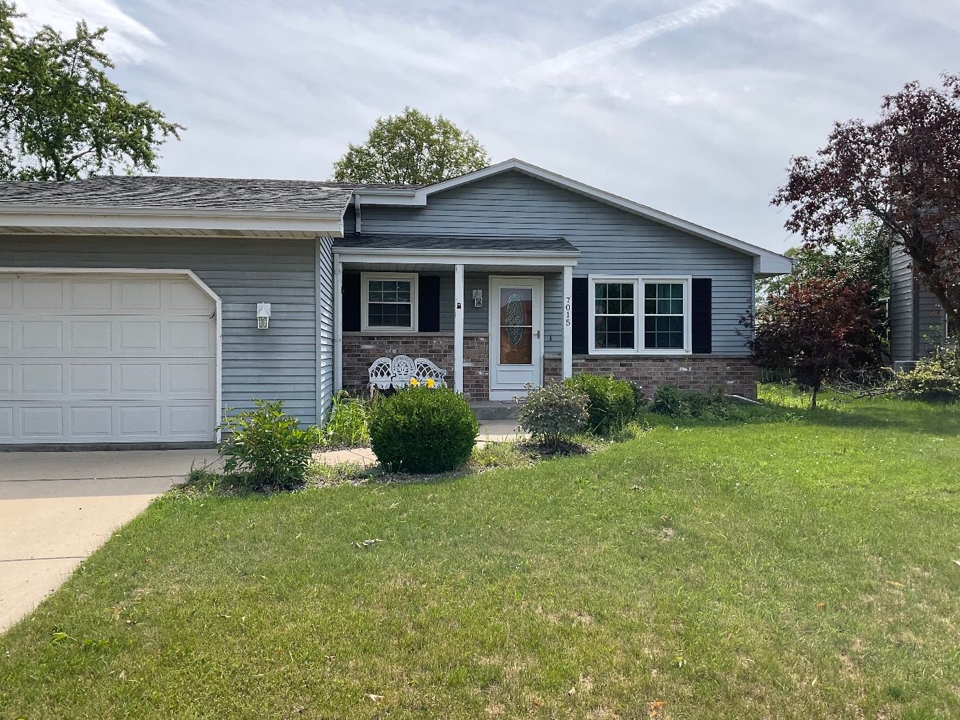 Barbara's Absolut Estate Sale in Kenosha, WI starts on 8/3/2023