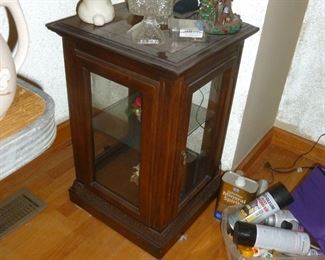 End table curio cabinet