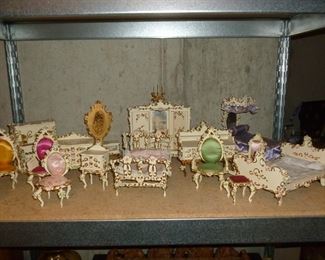 German Dollhouse furniture
